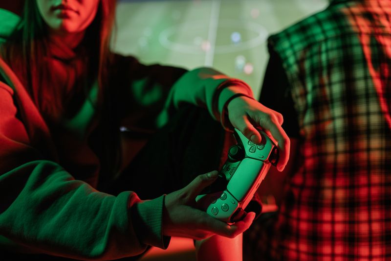 游戏行业营销配图